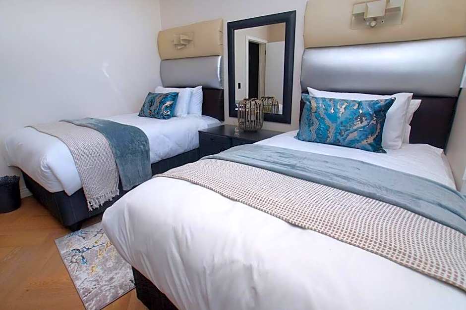 BGS Luxury -Two-bed -Nine Palms