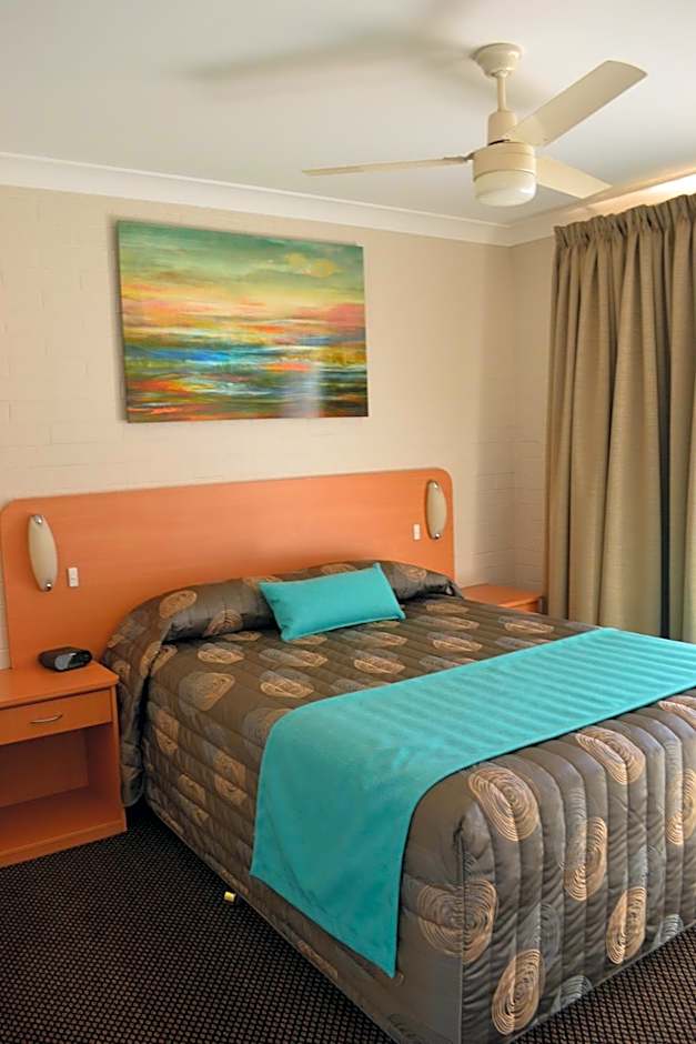 Cattlemans Country Motor Inn & Serviced Apartments