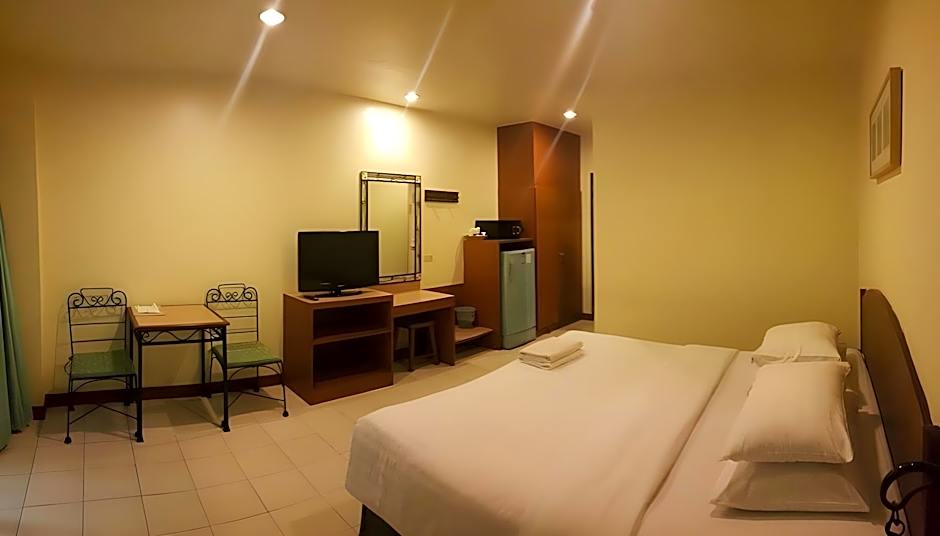 Opey De Place Pattaya