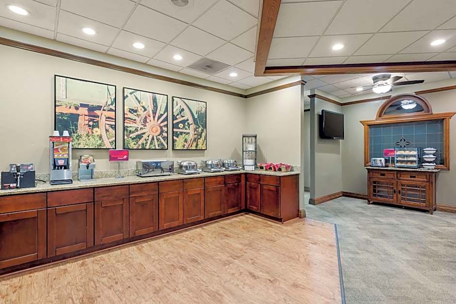 Best Western Plus Wooster Hotel & Conference Center