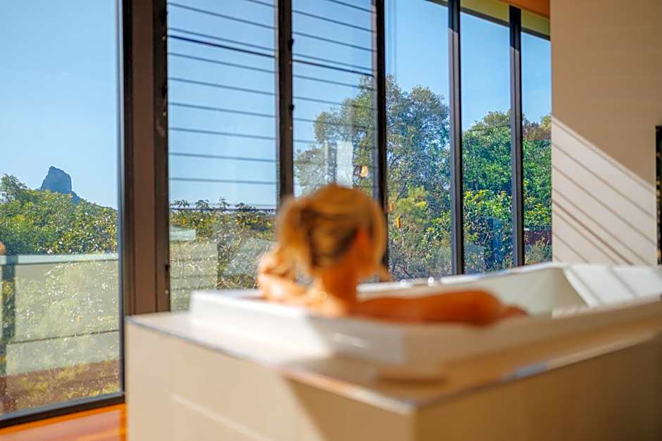 Glass On Glasshouse