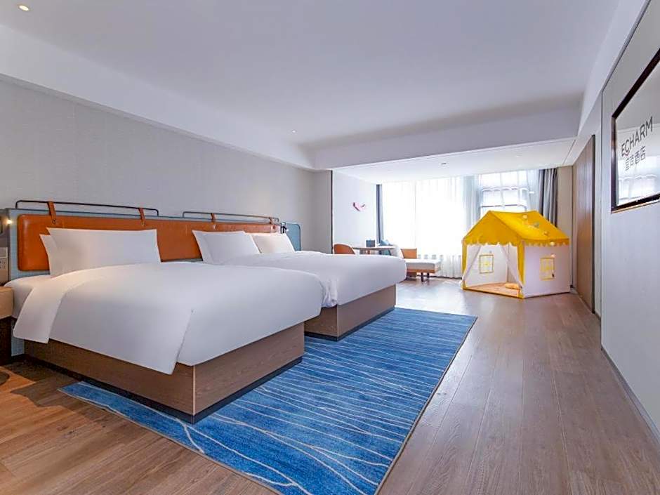 Echarm Hotel Wuhan Keting Polar Ocean World