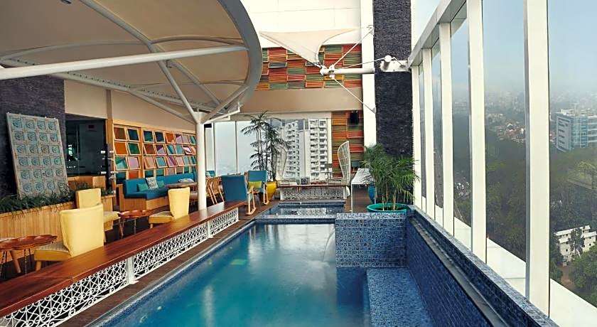 Mercure Jakarta Simatupang Hotel