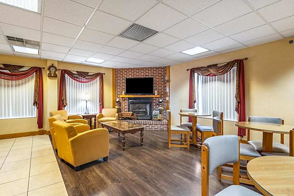 Suburban Studios Chattanooga Northeast - Ooltewah
