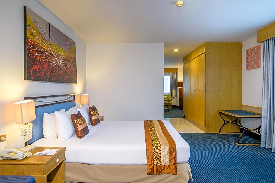 Photo 1 of 1 of Suite