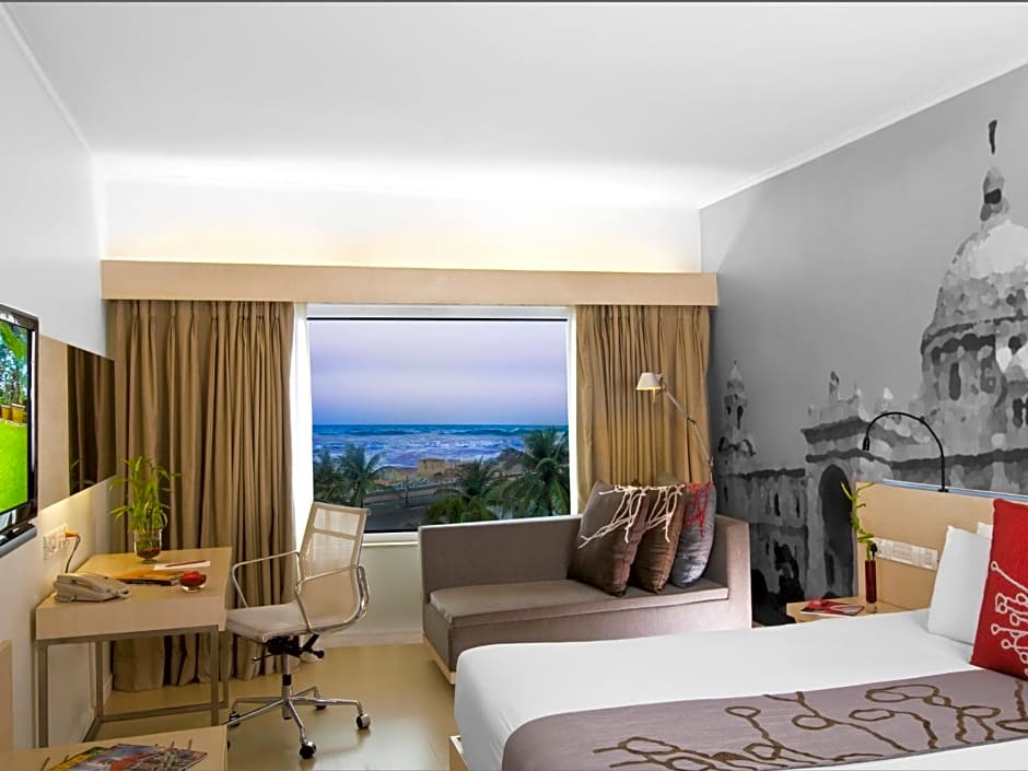 The Gateway Hotel Beach Road