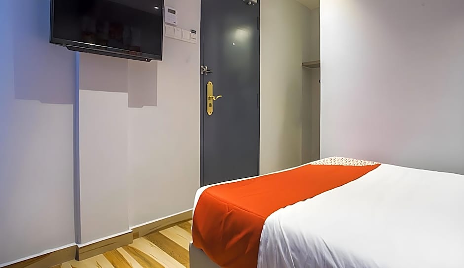 Hotel O Gs Hotels Near Strand Mall