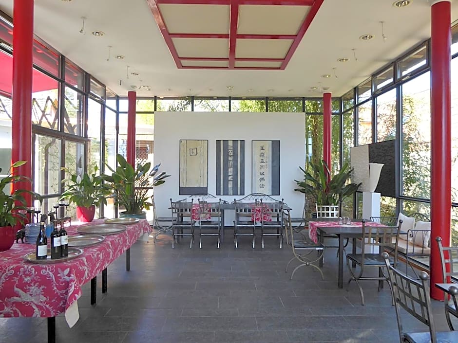 Am Eichholz Galerie & Art-Hotel