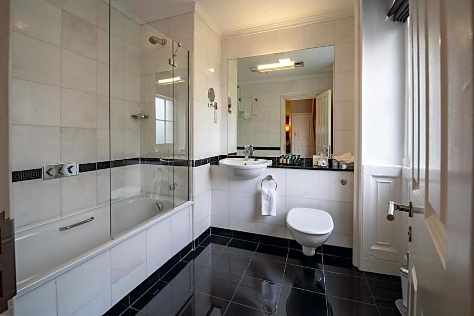 Grange Beauchamp Hotel