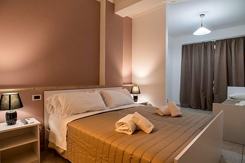 Ada Hotel