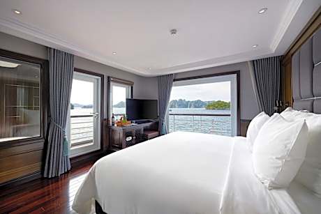 Paradise Grand Cruise - Lan Ha Bay
