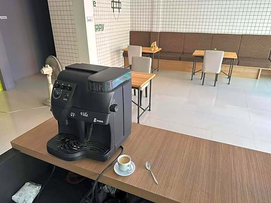 Kata Beach Poshtel Phuket