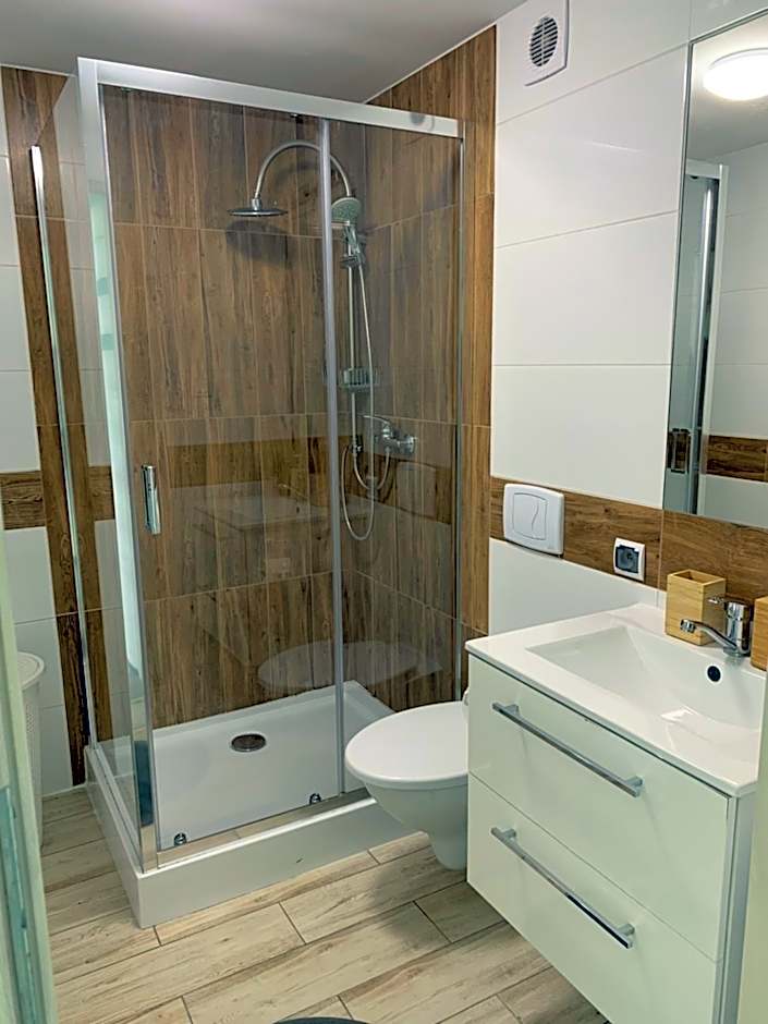Discover Cracow APARThostel