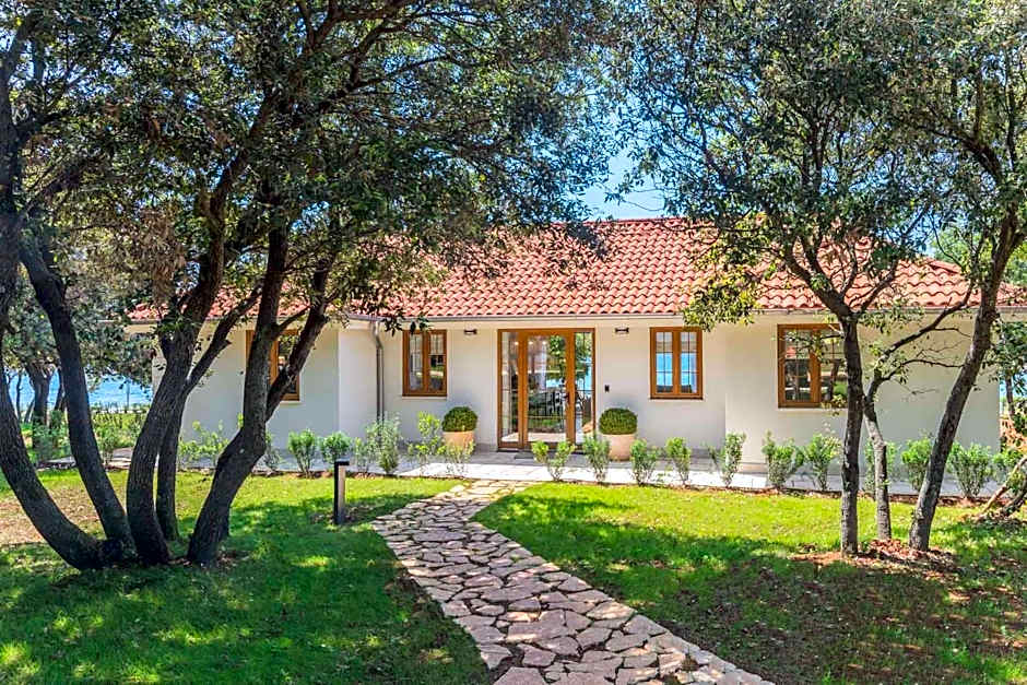 Luxury Glamping Beach Villas Porto Bus