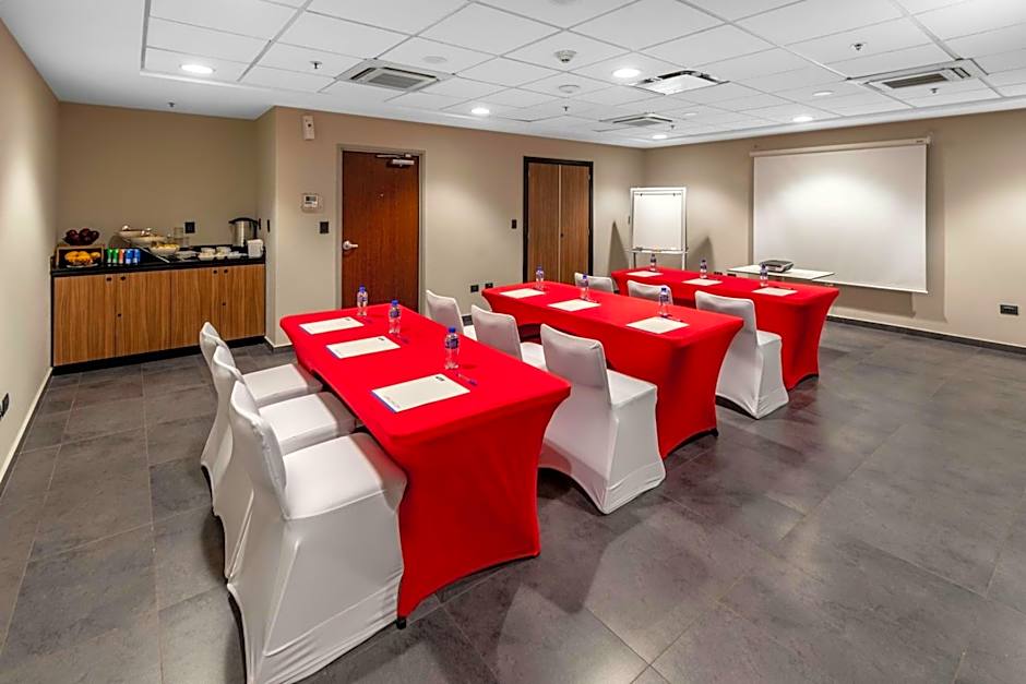City Express by Marriott Tuxpan