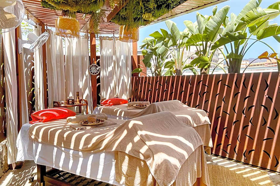 Bohemia Suites & Spa - Adults Only