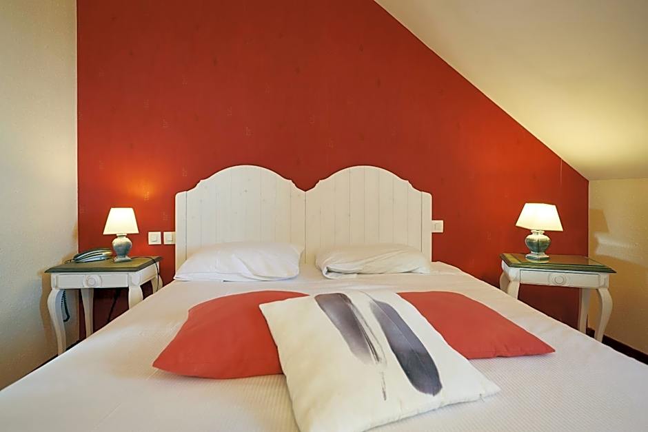 The Originals City, Hotel La Cour Carree, Le Treport Sud (Inter-Hotel)