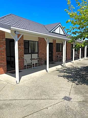 Heritage Highway Motel