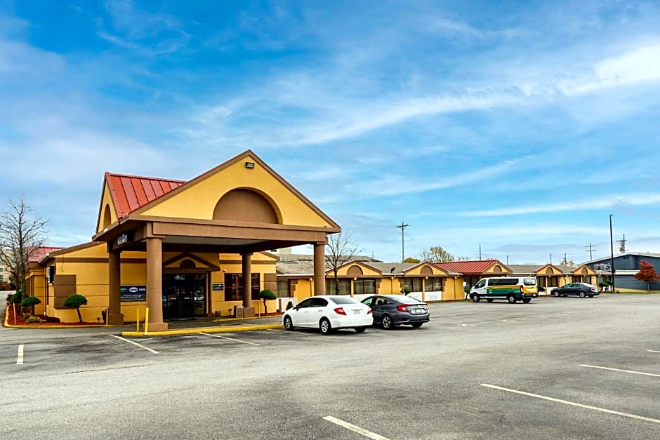Suburban Studios Buffalo Airport