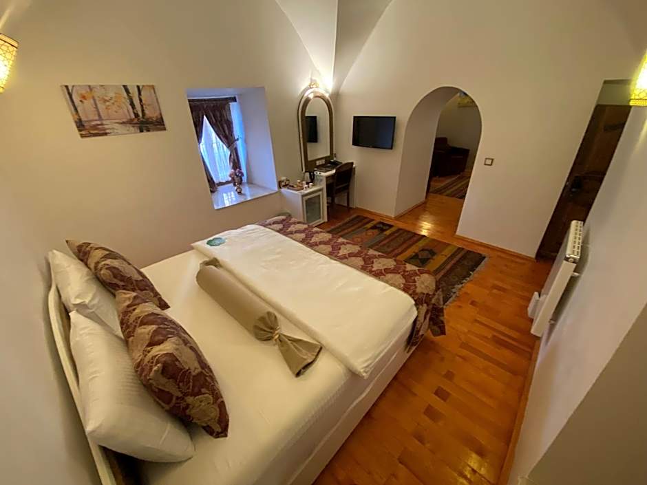 BEHRAMPAŞA OTEL &CAFE &RESTAURANT