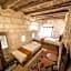 Harkasos Cave Hotel
