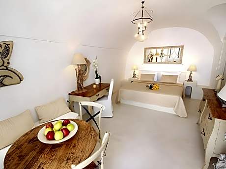 Lavender Superior Suite with Sea View