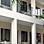 Harman Suites Moalboal