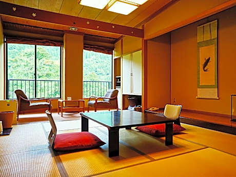 Japanese Style Family Room