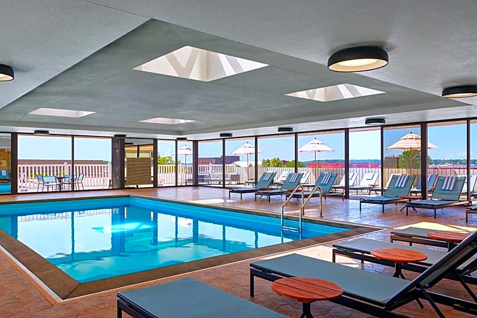 Delta Hotels Muskegon Convention Center