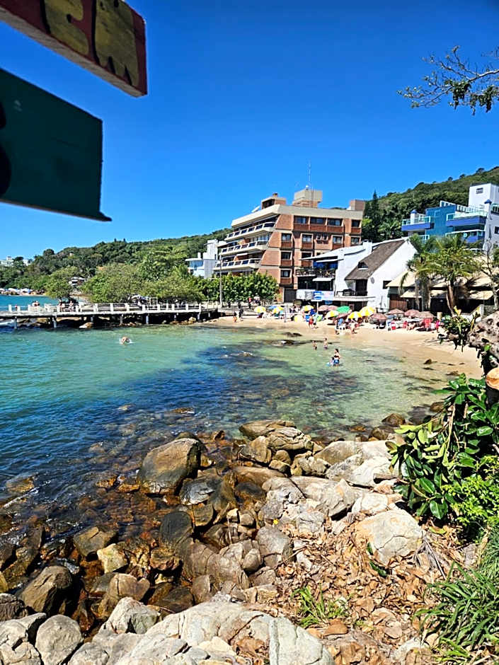 Loft para Casal pertinho da Praia de Bombinhas Centro