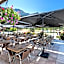 Hôtel et Camping O2 Orcières Outdoor Area