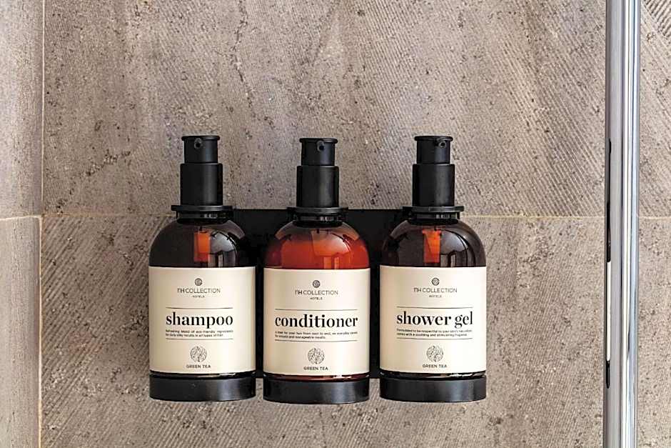 NH Collection Barcelona Constanza