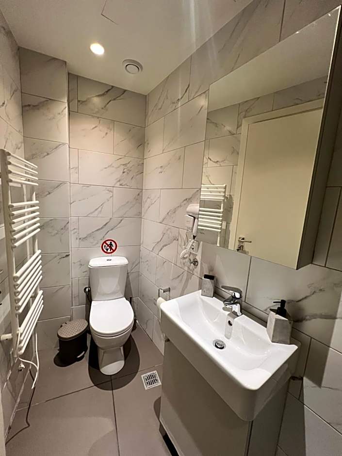 Athenian Retreat Penthouses