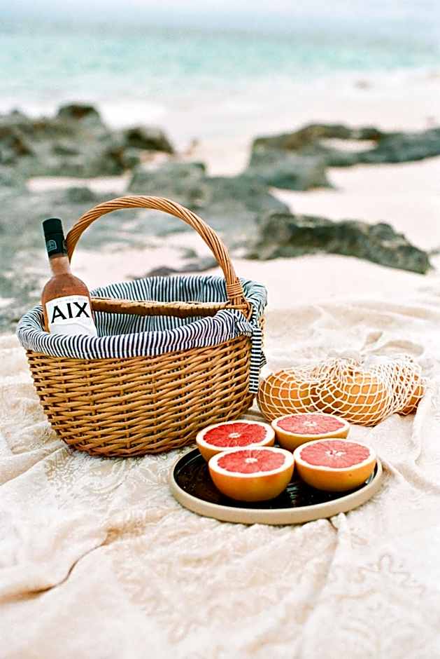 The Loren at Pink Beach