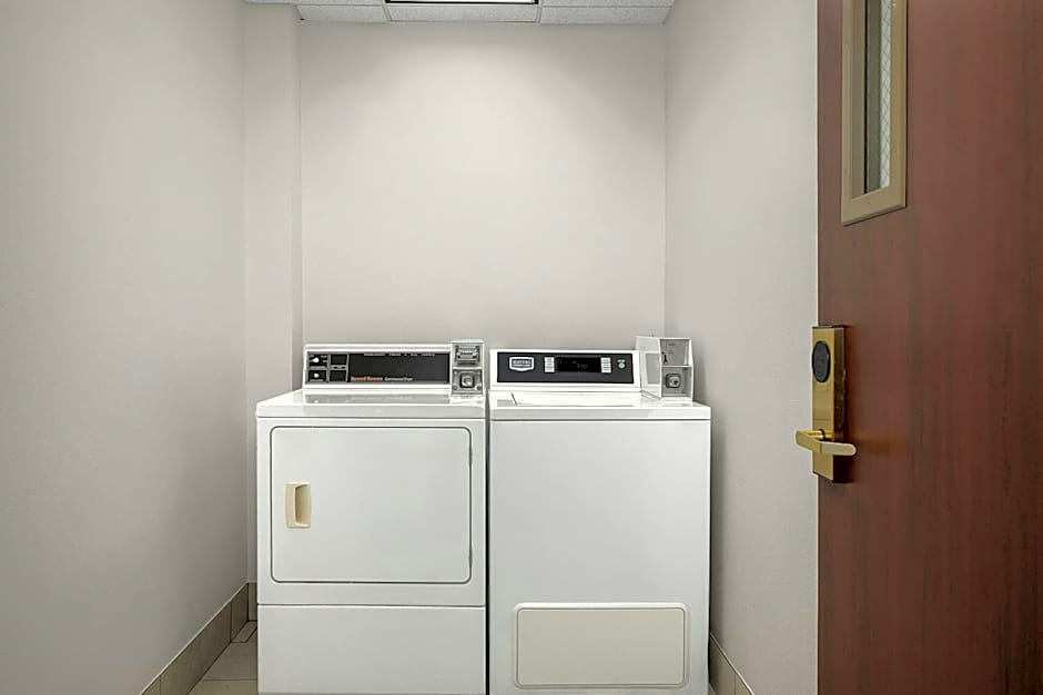 Courtyard by Marriott Danville