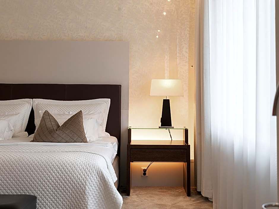 Elite Eden Park Hotel