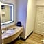 Kemah Edgewater Hotel, SureStay Collection by Best Western