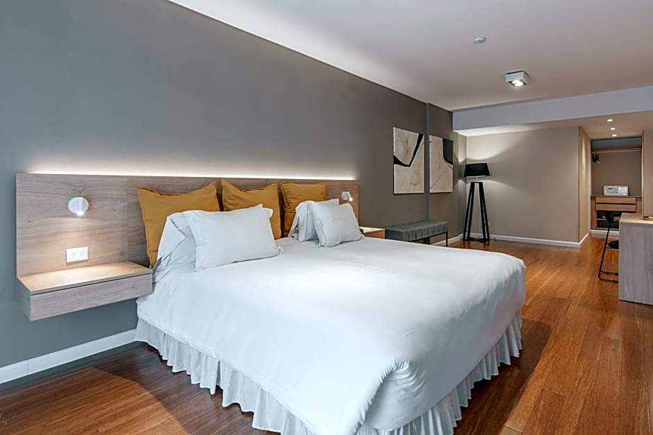 Feir's Park Hotel & Rooftop
