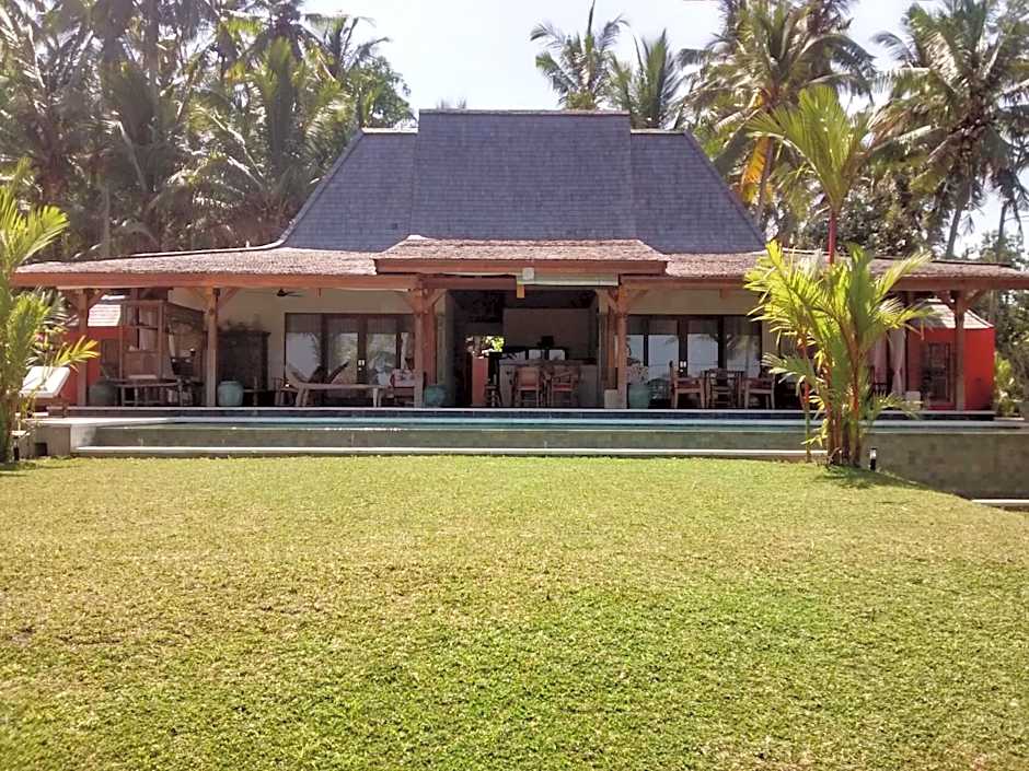 Villa Taman Kanti - 2 Bedroom private villa with swimming pool
