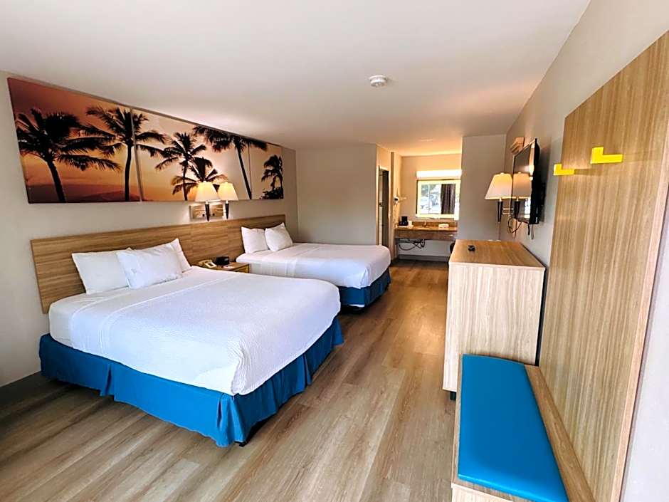 Days Inn by Wyndham Anaheim Near the Park