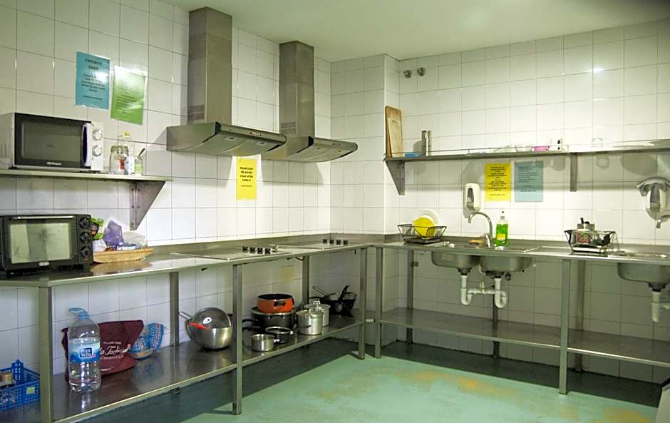 Be Dream Hostel