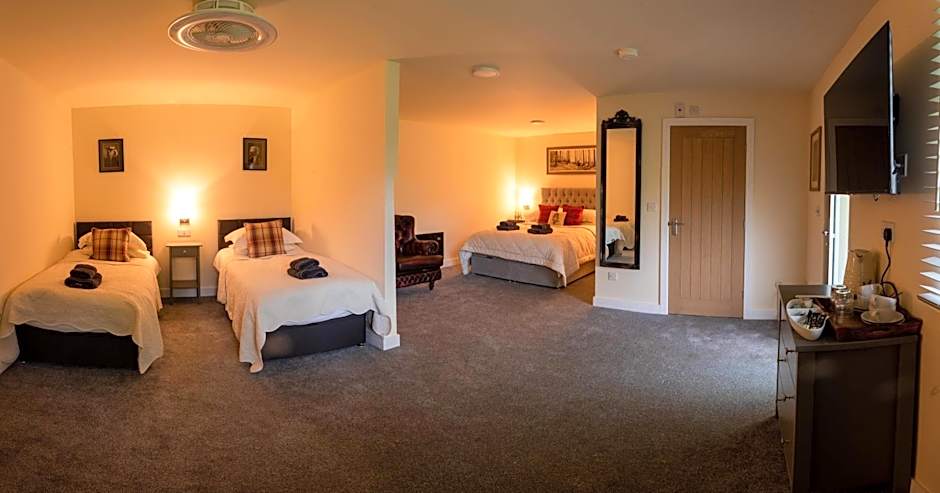 The Moon Inn at Stoney Middleton