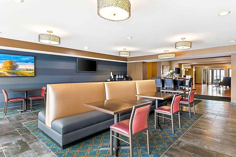 Best Western Legacy Inn & Suites Beloit/South Beloit
