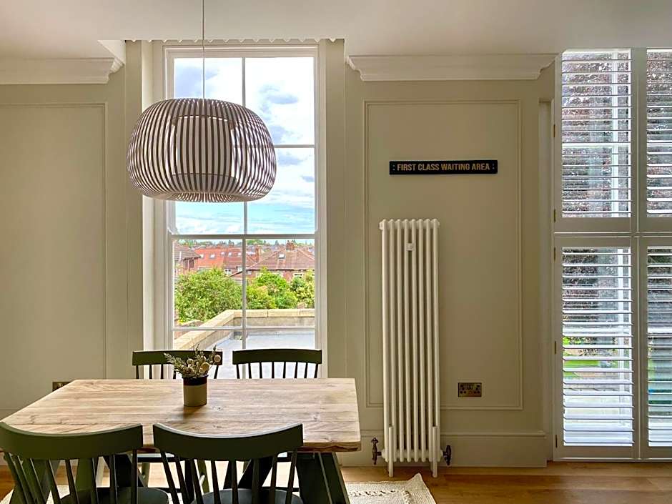 Railway House York by Chateau Anna