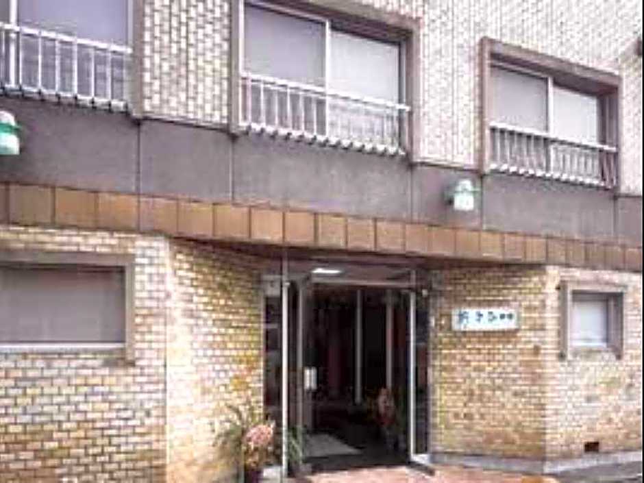 Ryokan Nihonkan Hotel