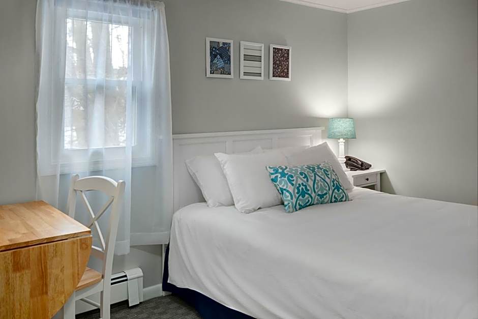 Kittery Inn & Suites