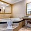 Best Western Plus Marina Shores Hotel