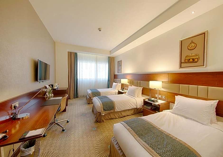 Holiday Suites Al Azizia