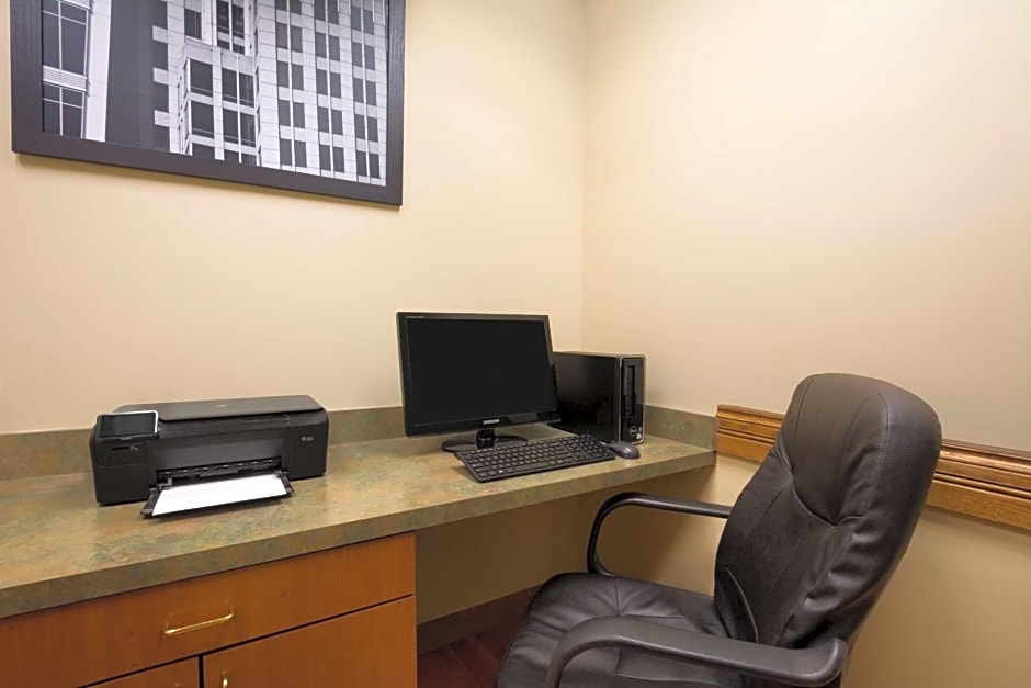 Country Inn & Suites by Radisson, Columbus, GA