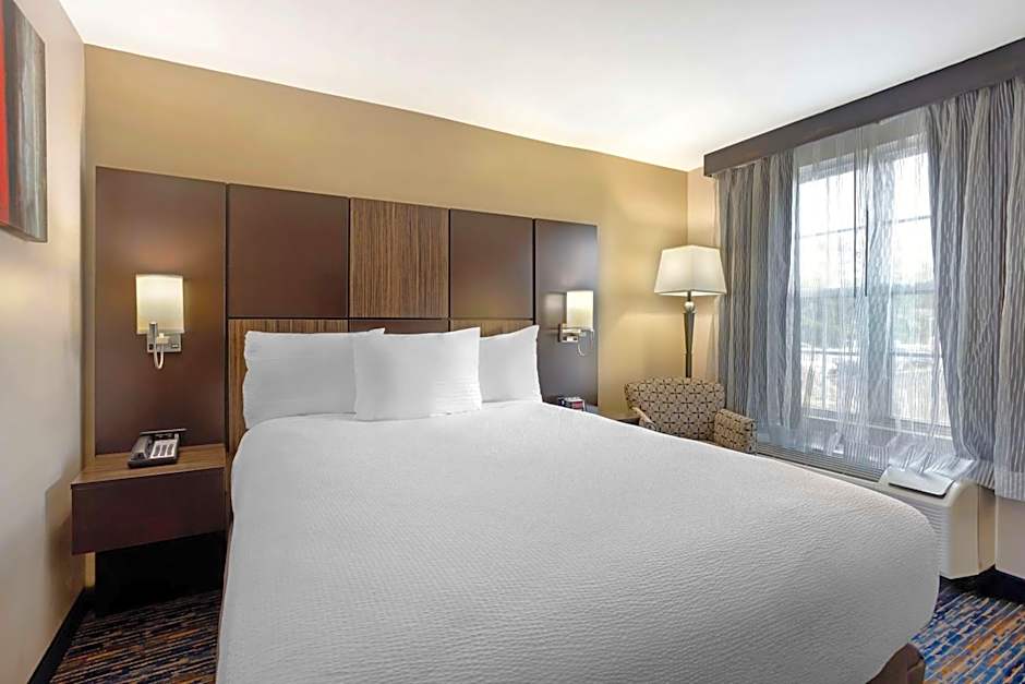 Best Western Plus Fairfield Hotel